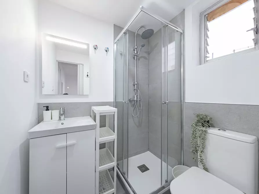 Immagine 6 di Camera in affitto  in Carrer Colón a Paiporta