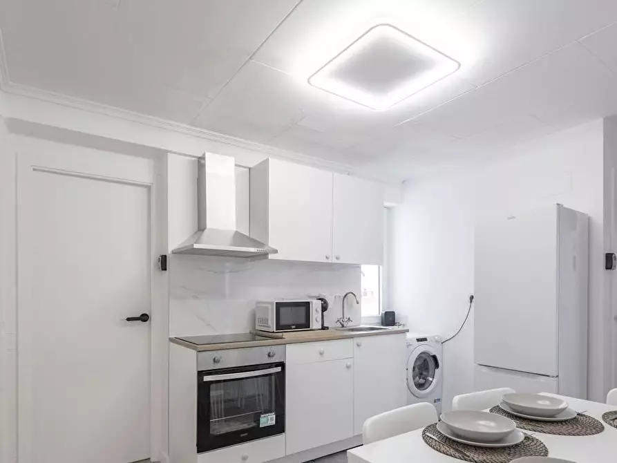 Immagine 7 di Camera in affitto  in Carrer Colón a Paiporta