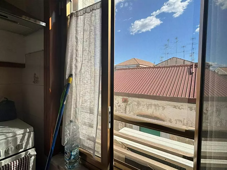 Immagine 10 di Appartamento in affitto  in Via Santa Teresa degli Scalzi a Napoli