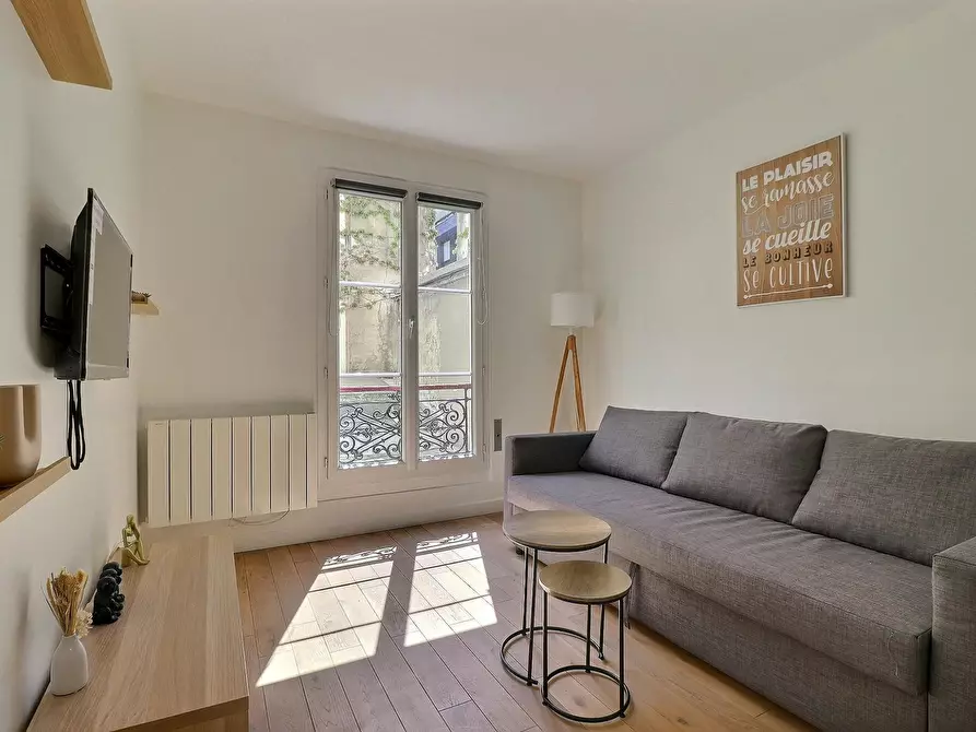 Immagine 1 di Appartamento in affitto  in Rue Eugène Varlin a Paris