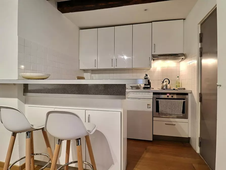 Immagine 7 di Appartamento in affitto  in Rue Saint-Louis en l'Île a Paris