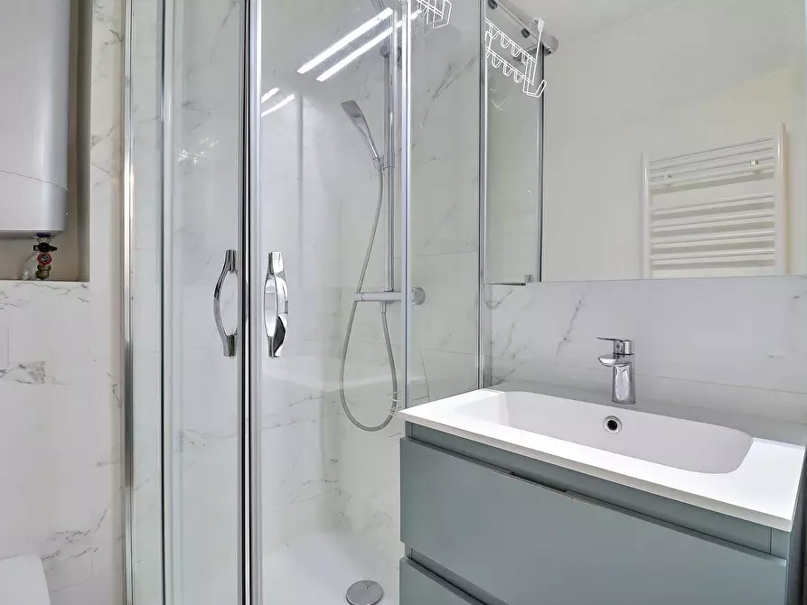 Immagine 8 di Appartamento in affitto  in Rue Saint-Louis en l'Île a Paris