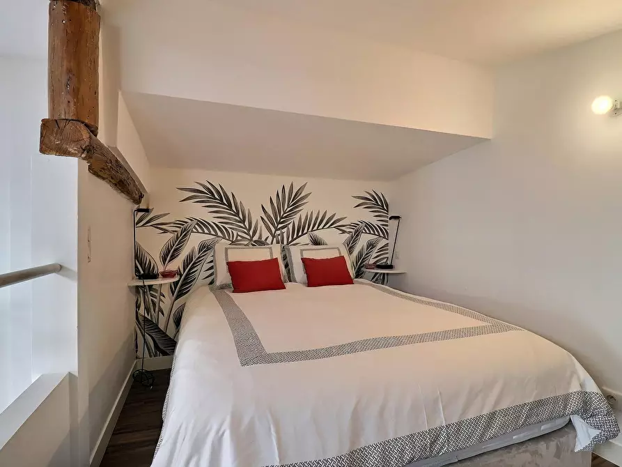 Immagine 9 di Appartamento in affitto  in Rue de l'Agent Bailly a Paris