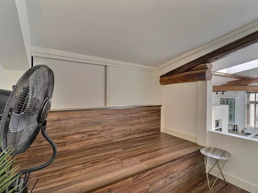 Immagine 10 di Appartamento in affitto  in Rue de l'Agent Bailly a Paris