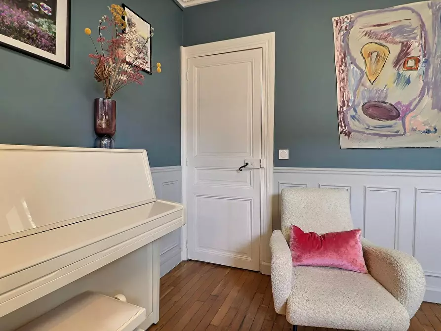 Immagine 4 di Appartamento in affitto  in Rue Camille Tahan a Paris 18