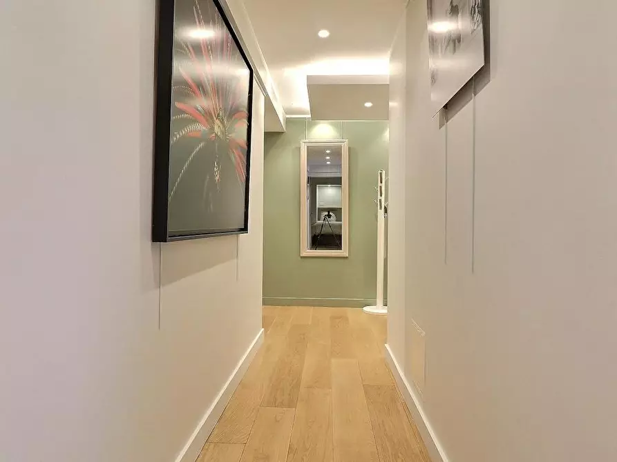 Immagine 5 di Appartamento in affitto  in Rue Robert de Flers a Paris