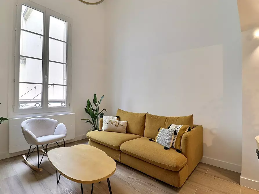 Immagine 6 di Appartamento in affitto  in Quai de Jemmapes a Paris