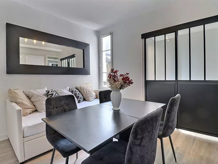 Immagine 1 di Appartamento in affitto  in Rue des Bernardins a Paris 05