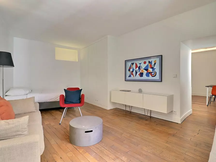 Immagine 4 di Appartamento in affitto  in Rue Croix des Petits Champs a Paris