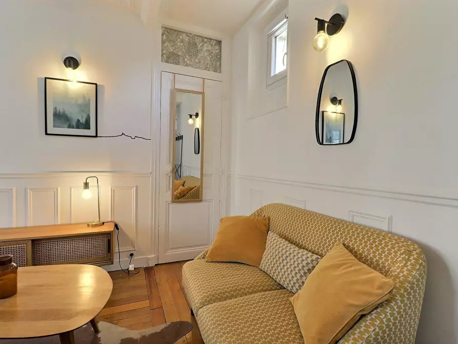 Immagine 3 di Appartamento in affitto  in Rue Mariotte a Paris 17