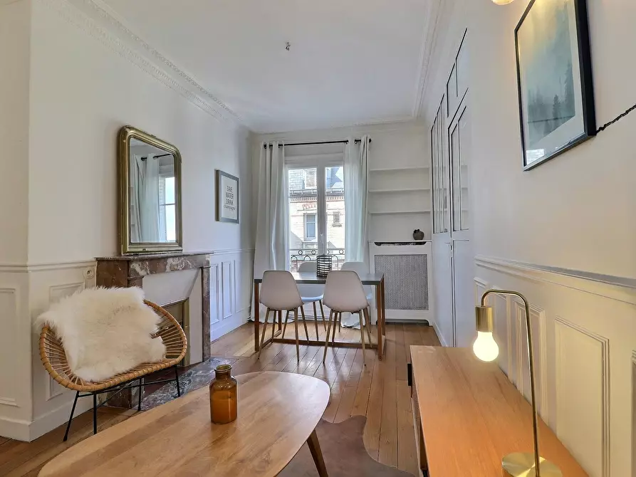 Immagine 8 di Appartamento in affitto  in Rue Mariotte a Paris 17