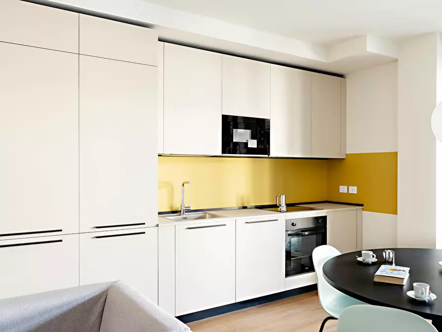 Immagine 6 di Camera in affitto  in Via Leonardo Bistolfi a Milano