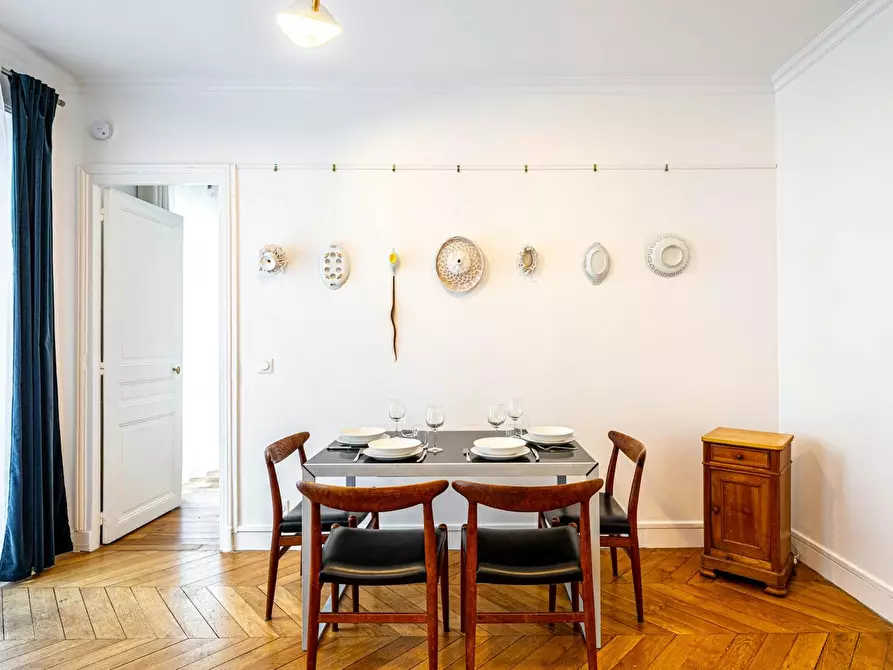 Immagine 7 di Appartamento in affitto  in Rue des Ursulines a Paris 05