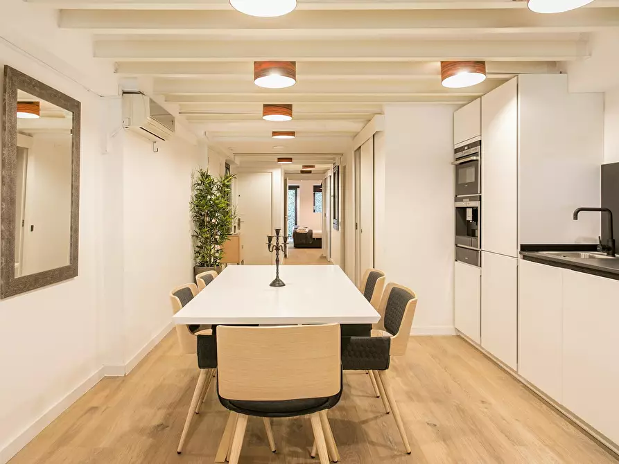 Immagine 7 di Appartamento in affitto  in Avinguda Diagonal a Barcelona