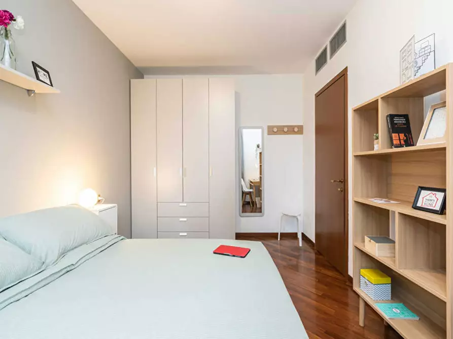 Immagine 1 di Camera in affitto  in Via Giovanni Spadolini a Milano