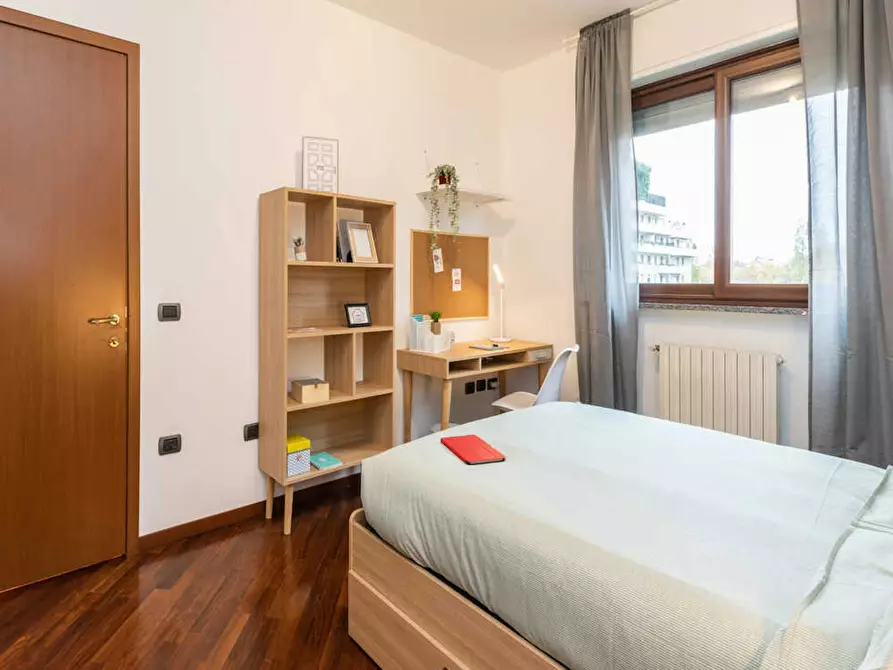 Immagine 6 di Camera in affitto  in Via Giovanni Spadolini a Milano