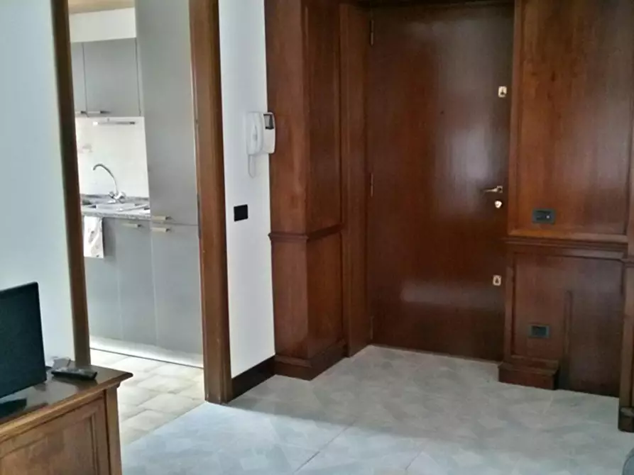 Immagine 5 di Camera condivisa in affitto  in Via Lodovico Il Moro a Milano