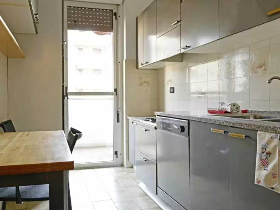 Immagine 3 di Camera condivisa in affitto  in Via Lodovico Il Moro a Milano