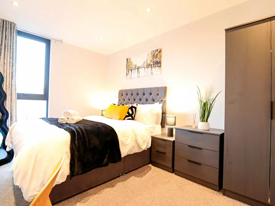 Immagine 2 di Appartamento in affitto  in Oldfield Road a 