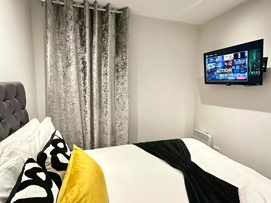 Immagine 7 di Appartamento in affitto  in Oldfield Road a 