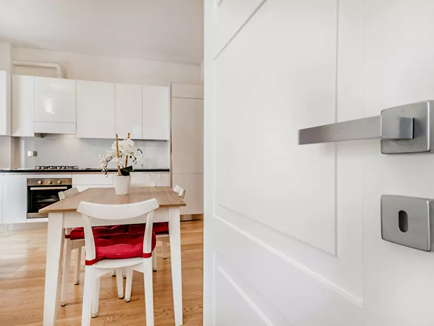 Immagine 5 di Appartamento in affitto  in Via del Gelsomino a Roma