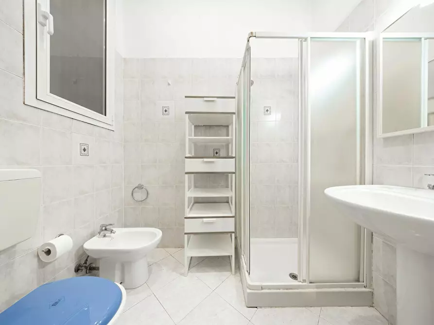 Immagine 7 di Camera condivisa in affitto  in Via de' Gombruti a Bologna