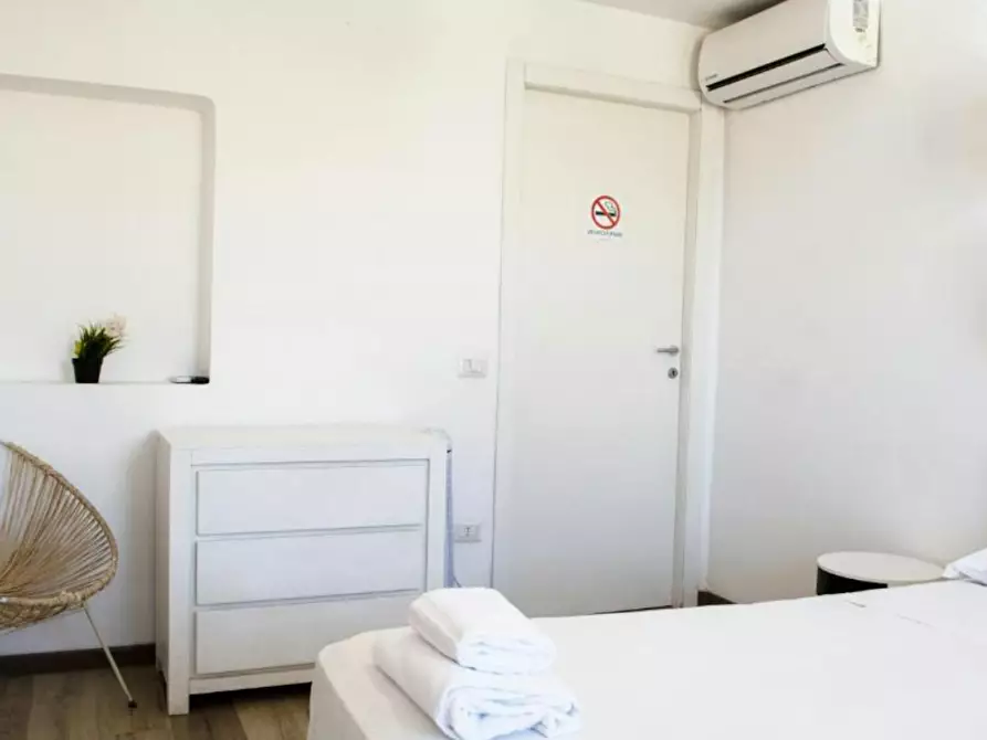 Immagine 6 di Appartamento in affitto  in Lungomare Duca degli Abruzzi a Roma