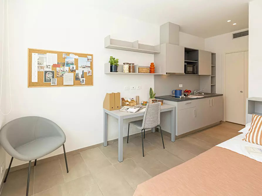 Immagine 2 di Appartamento in affitto  in Viale della Toscana a Firenze