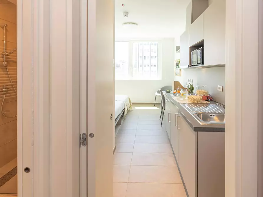 Immagine 4 di Appartamento in affitto  in Viale della Toscana a Firenze