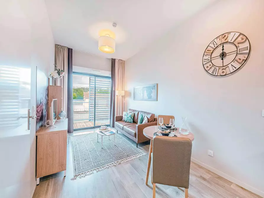 Immagine 1 di Appartamento in affitto  in Rue Jules Guesde a Cenon