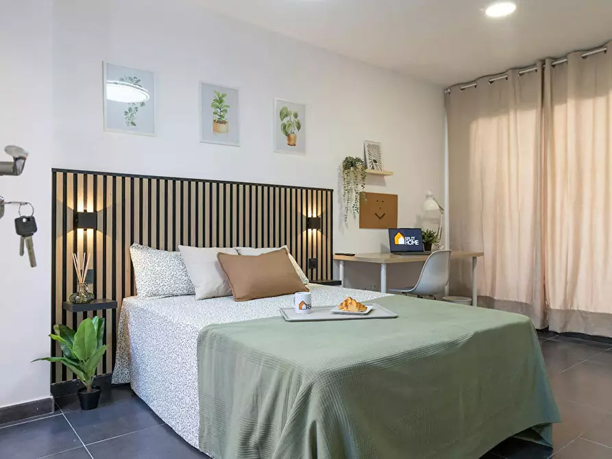 Immagine 1 di Camera in affitto  in Avenida Castilla- La Mancha a Toledo