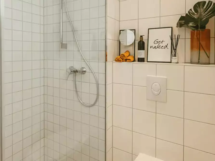 Immagine 7 di Appartamento in affitto  in Schulenburger Landstraße a Hannover