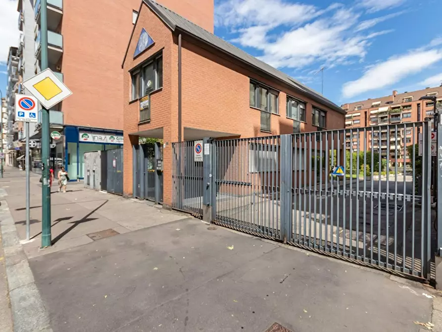 Immagine 8 di Appartamento in affitto  in Via Tripoli a Torino