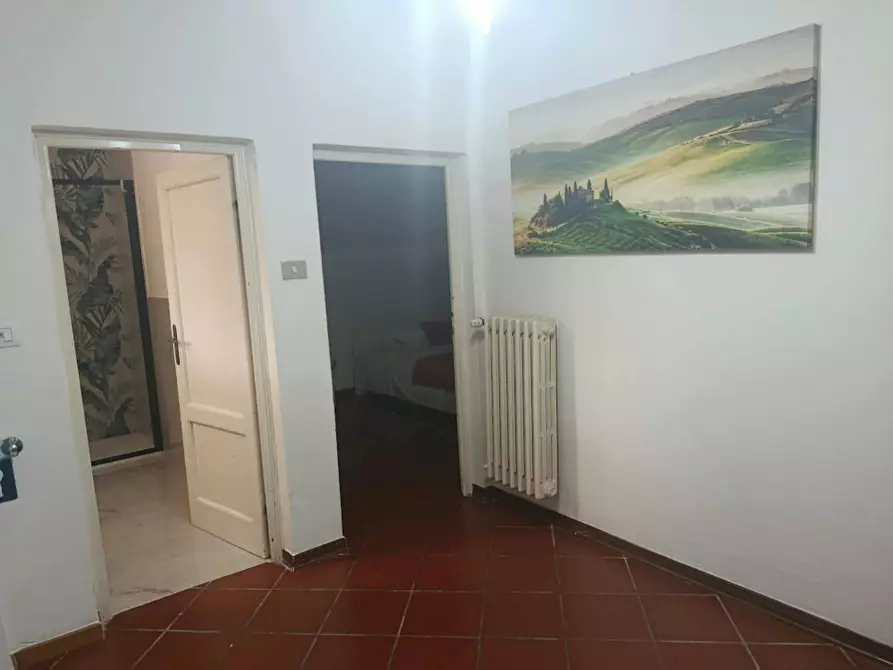 Immagine 10 di Camera condivisa in affitto  in Via Francesco Calzolari a Firenze