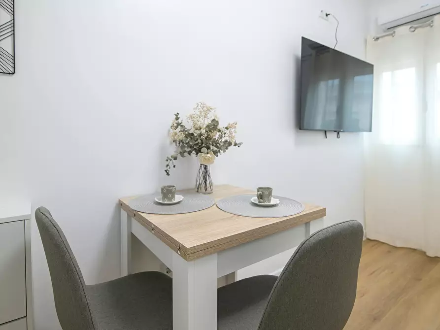 Immagine 3 di Appartamento in affitto  in Carrer del Padre Francisco Camacho a Valencia