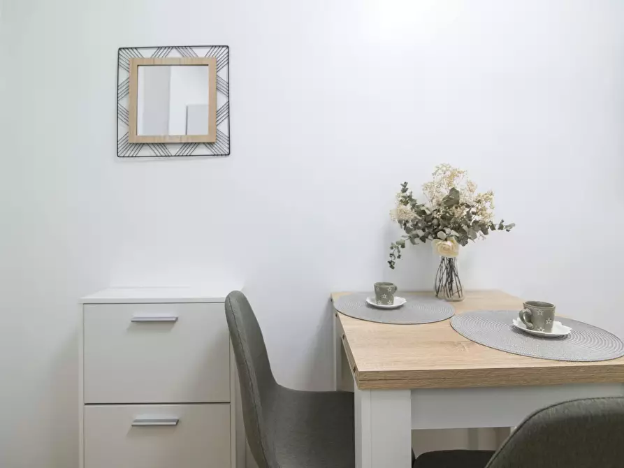 Immagine 6 di Appartamento in affitto  in Carrer del Padre Francisco Camacho a Valencia