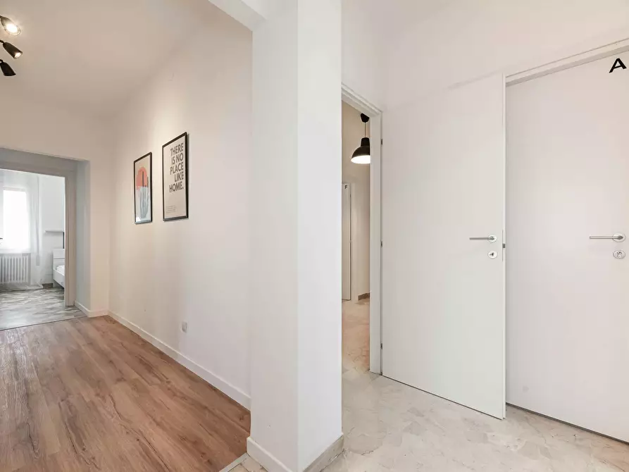 Immagine 10 di Camera in affitto  in Via Tiziano Aspetti a Padova