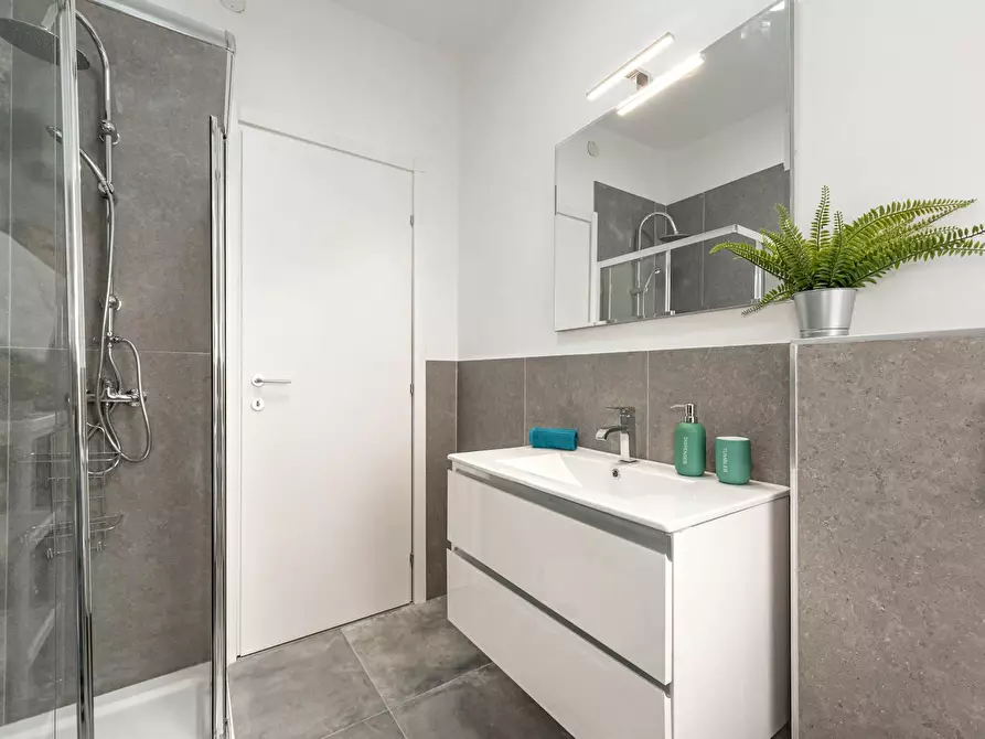 Immagine 10 di Camera in affitto  in Via Tiziano Aspetti a Padova