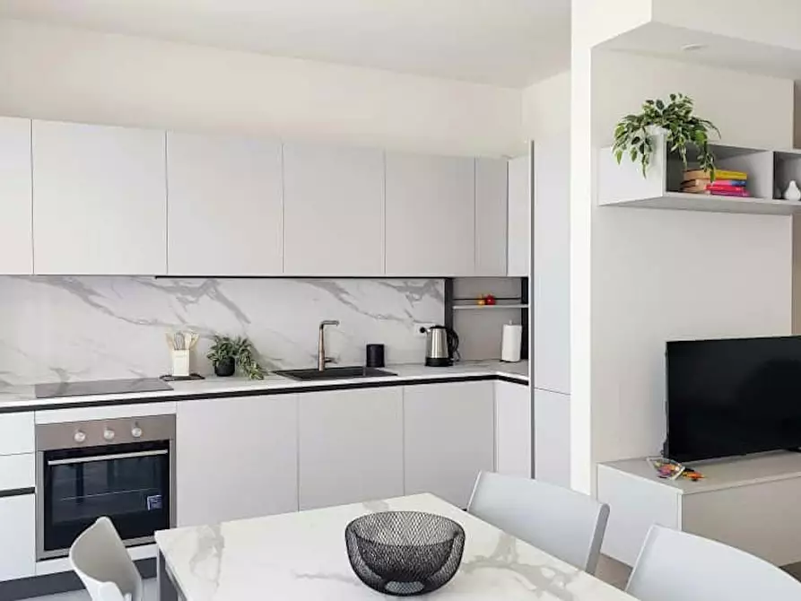 Immagine 7 di Camera in affitto  in Via Cefalonia a Milano