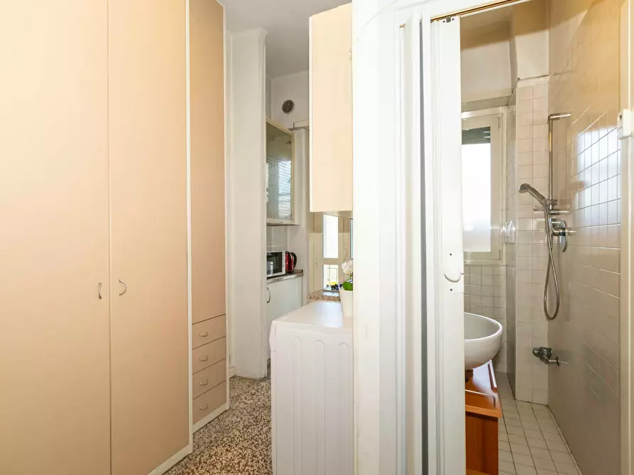 Immagine 7 di Appartamento in affitto  in Via Gubbio a Torino