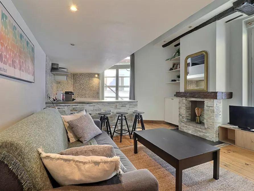 Immagine 1 di Appartamento in affitto  in Rue du Pont aux Choux a Paris 03