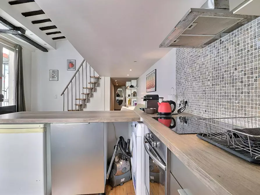 Immagine 10 di Appartamento in affitto  in Rue du Pont aux Choux a Paris 03