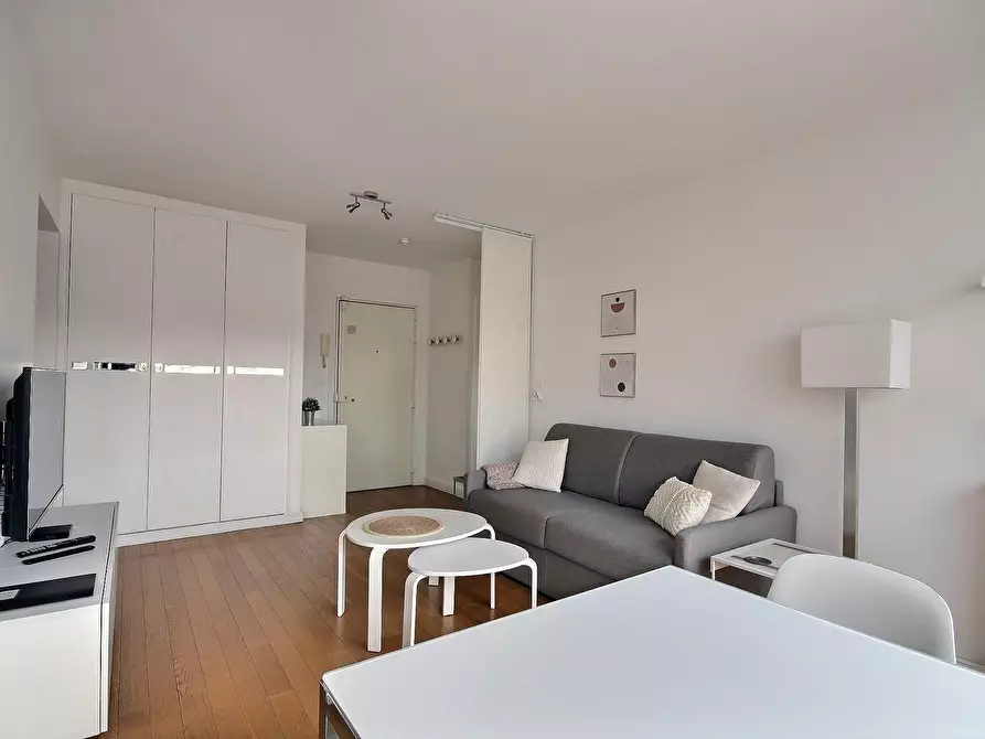 Immagine 6 di Appartamento in affitto  in Rue de Javel a Paris