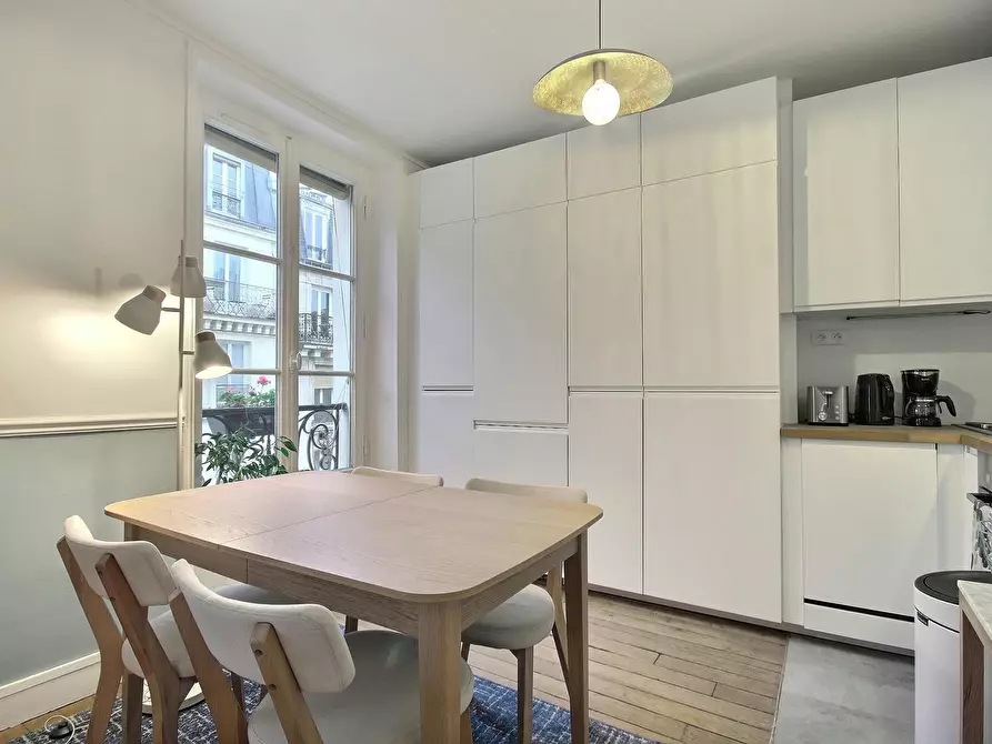 Immagine 10 di Appartamento in affitto  in Rue Leriche a Paris