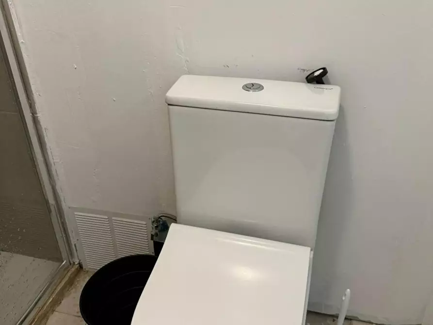 Immagine 10 di Camera in affitto  in Carrer de Benet Mateu a Barcelona