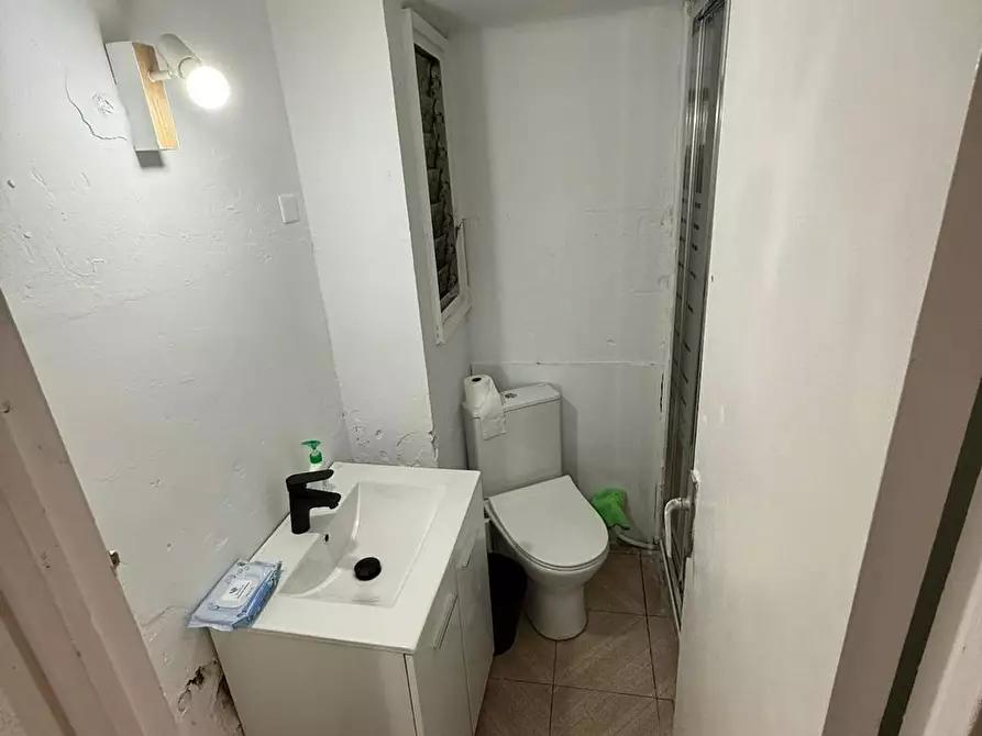 Immagine 8 di Camera in affitto  in Carrer de Benet Mateu a Barcelona