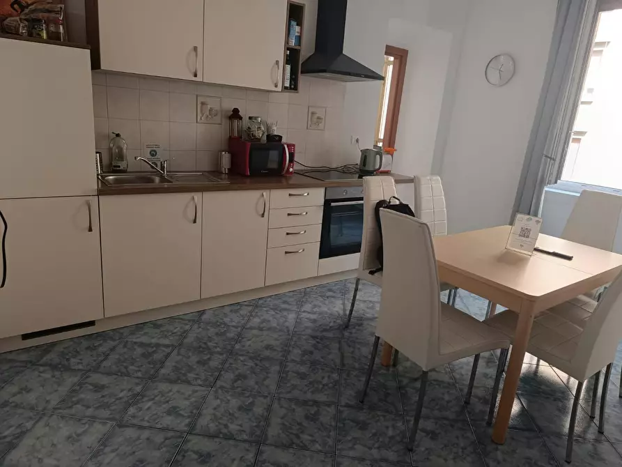 Immagine 2 di Camera in affitto  in Via Fabio Severo a Trieste