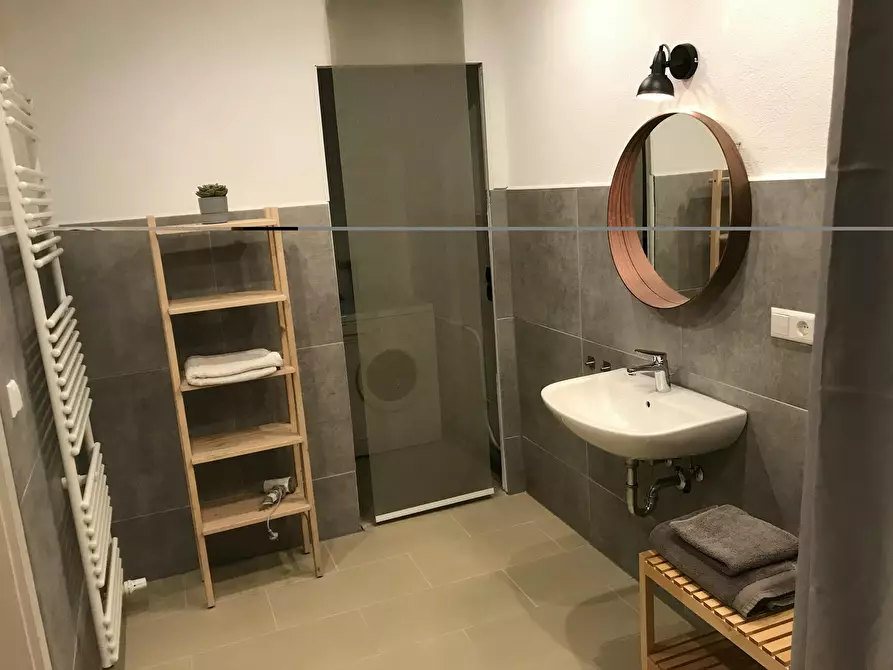 Immagine 4 di Casa indipendente in affitto  in Schifferstraße a Worms