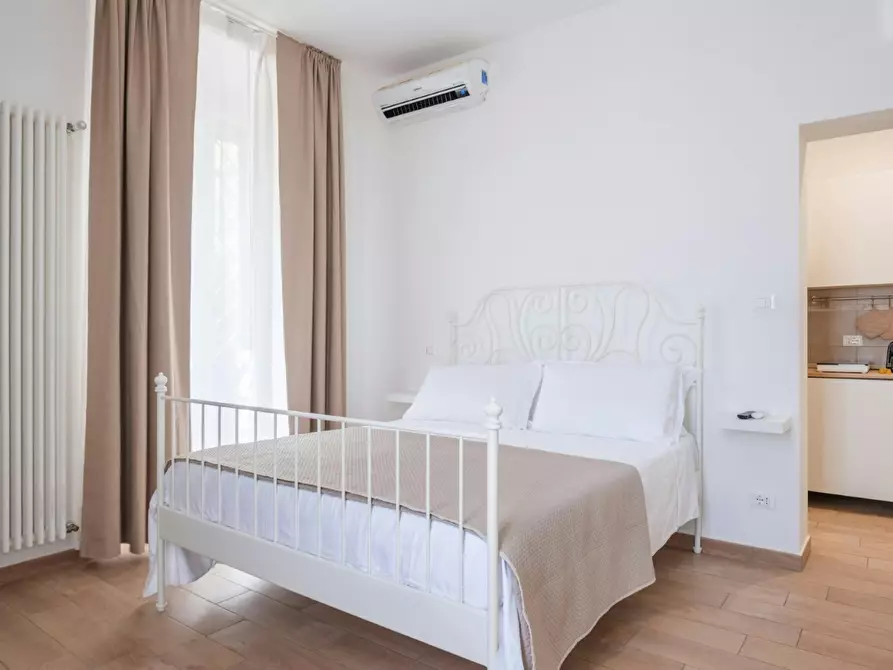 Immagine 6 di Appartamento in affitto  in Via de' Carracci a Bologna