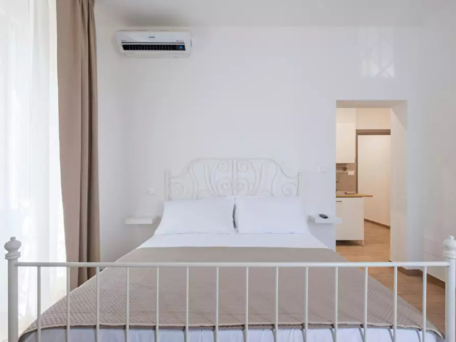 Immagine 4 di Appartamento in affitto  in Via de' Carracci a Bologna